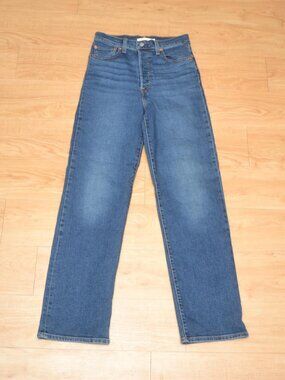 Levi's Women's Rib Cage Straight Leg Full Length 29x32